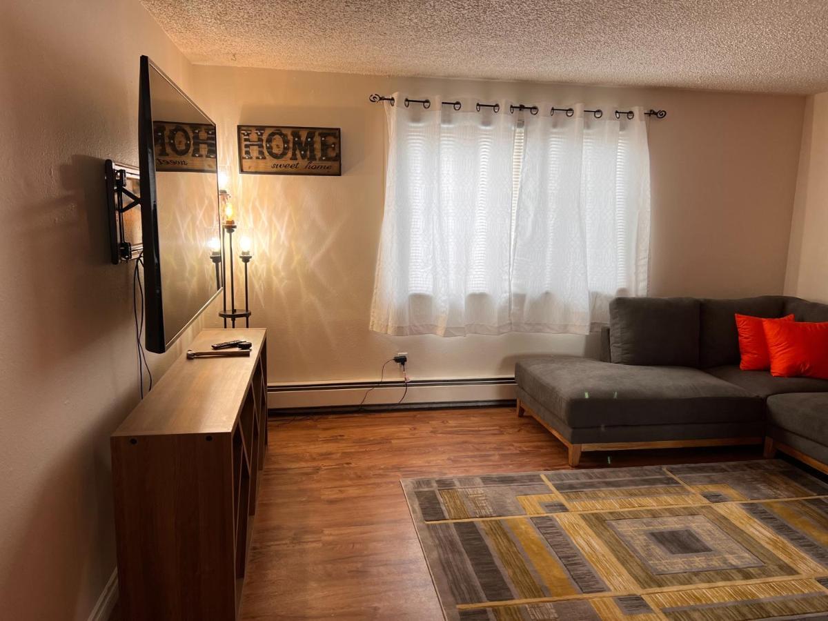 Lovely Two Bedroom, Minutes Away From Downtown Anchorage Exterior foto